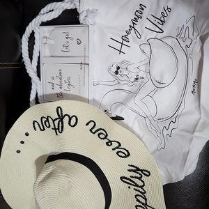 Beach Honeymoon Accessories